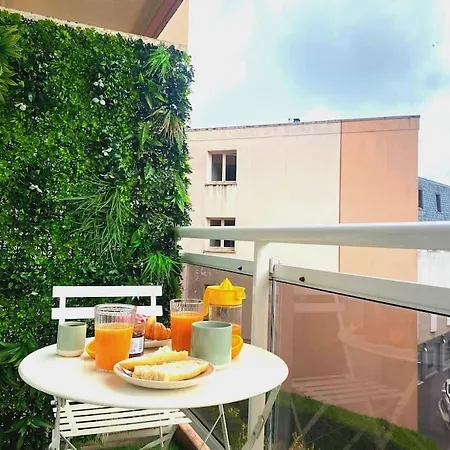 Comme A L'hotel Apartment